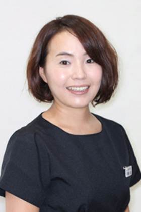 矯正担当医 斉藤 薫